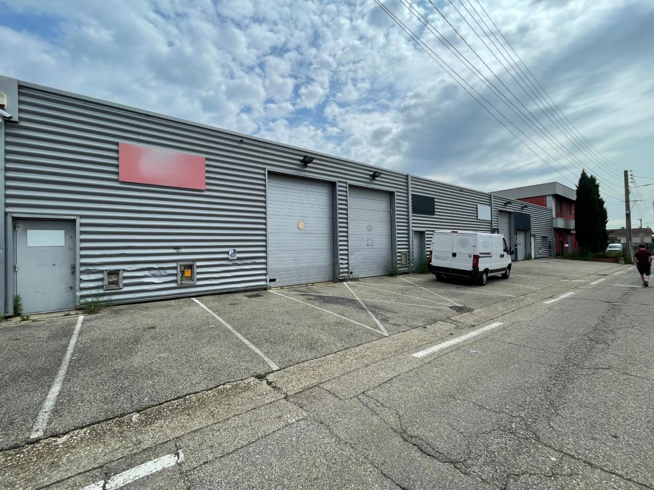 Local d'activité Irigny 1436m² Location local d'activité Irigny Rhône OLACT2311031 0